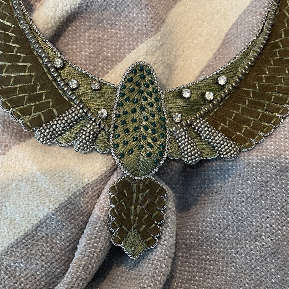 Nahua bohemian Olive Green Statement Necklace - Picture 2 of 6